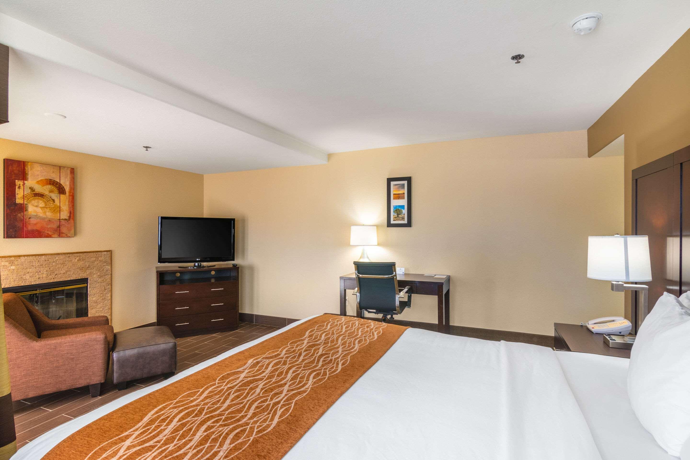 Comfort Inn&Suites Mojave Eksteriør bilde